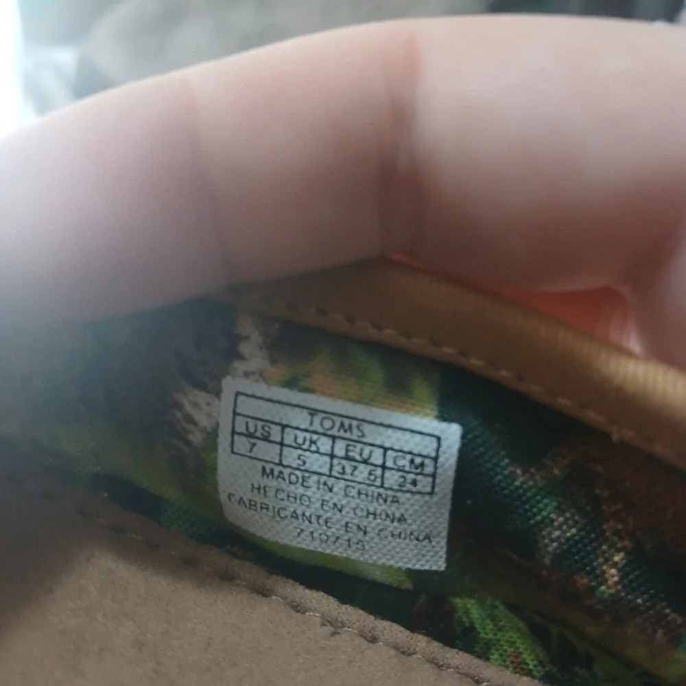 TOMS National Geographic Leopard Print Slip On Flats‎ Shoes Women's Size 7
